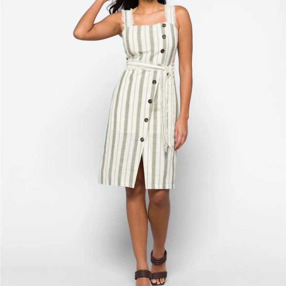 Heatherly Dresses & Skirts - Heatherly Maria Linen Midi Dress Sz. L